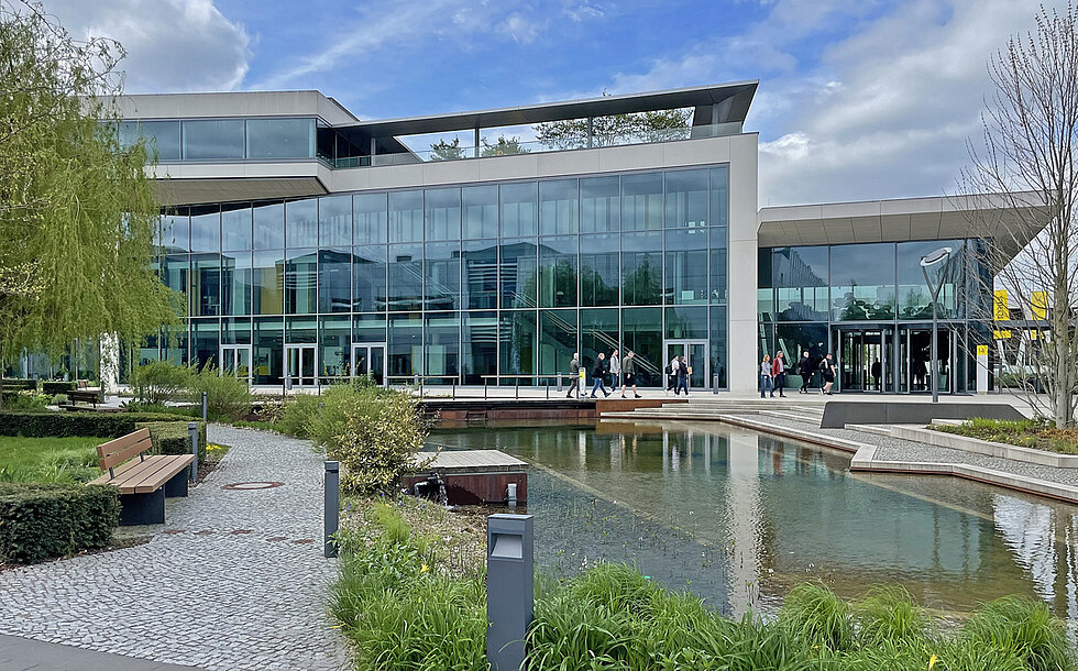 Sartorius Eingangsgebäude, Gebäude 14 - 18